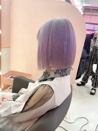 ショート カラー 💗ツヤ髪ハイトーン 💗RIKOのヘアスタイル