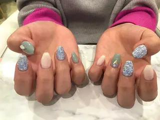 ネイル f'bloom  L’ecrinのネイルデザイン