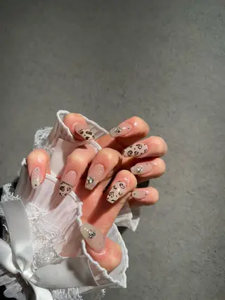 ネイル I-nailロング /ワンホン/キラキラのネイルデザイン