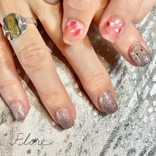 ネイル Flore (フロール)の眉毛・アイブロウイメージ