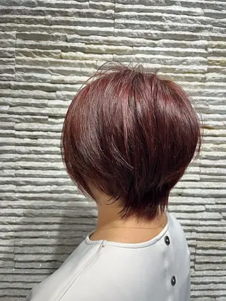 ショート メンズカット デザインカラーのヘアスタイル