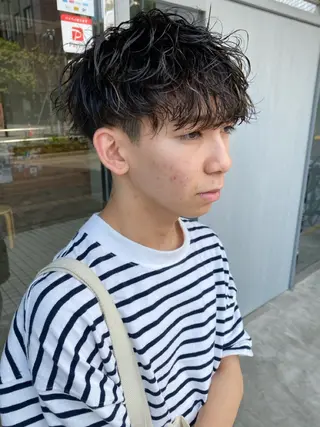 パーマ メンズ 藤野 けいごのヘアスタイル