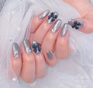 ネイル ネイルサロンエクラ 🫧Shizukaのネイルデザイン