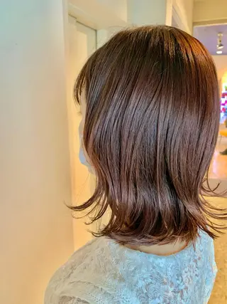 ミディアム うしだ かおるのヘアスタイル