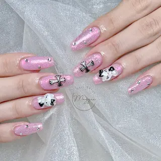 ネイル Maggie Nail🦩のネイルデザイン