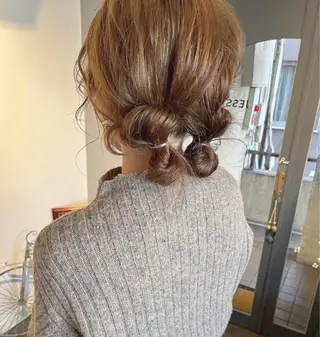 ミディアム ヘアアレンジ NOEL所属・フェイシャルエステ Utaiのエステ・リラクイメージ
