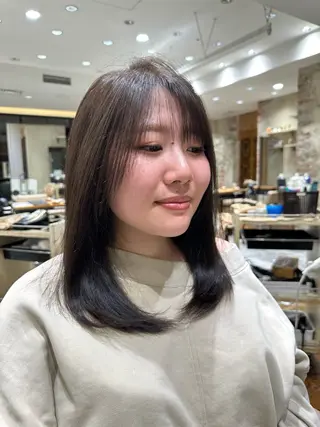 ミディアム 必ず似合わせます/ レイヤー/石戸谷海斗のヘアスタイル