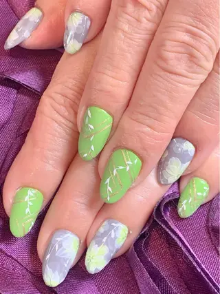 ネイル Angeailes〜アンジュエール〜所属・開運ネイル Angeailesのネイルデザイン