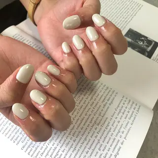 ネイル 黒葛原 めぐみのネイルデザイン