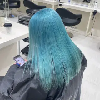 ロング ️🫧 AINE 🫧ハイトーンカラーのヘアスタイル