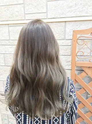 ロング カラー ショート、ボブ シマダマサトのヘアスタイル