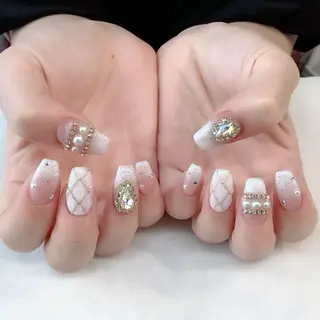 ネイル 💎🐰 saki. m 🐰💎のネイルデザイン