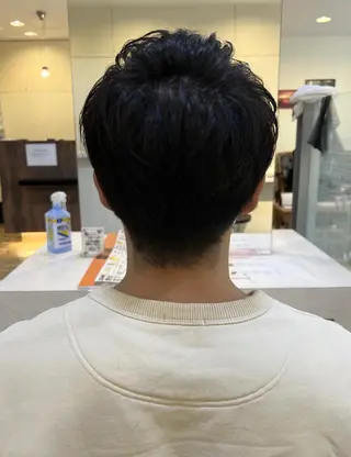 ショート メンズ 小澤 奈津美のヘアスタイル