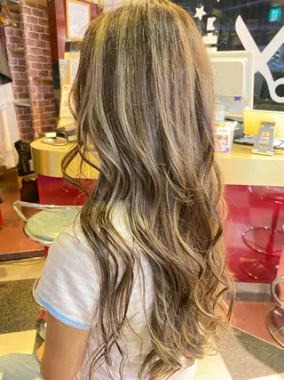 ロング カラー レイヤーカット/ カラー/長谷恵花のヘアスタイル