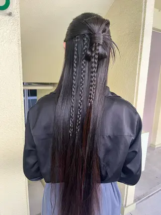 ロング ヘアアレンジ くすみカラー/ パーマ/ろーれんのヘアスタイル