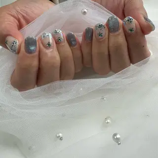 ネイル 東 千夏のネイルデザイン