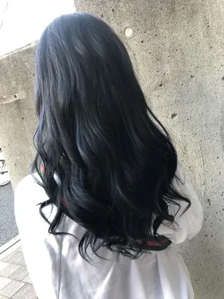 ロング カラー Gaudi / ガウディのヘアスタイル