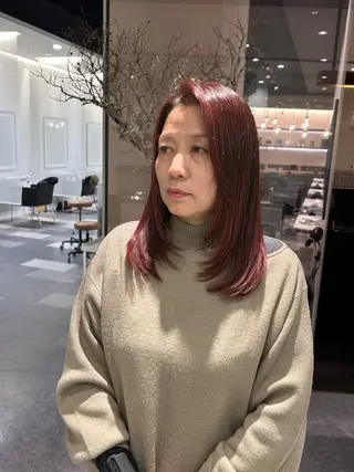 ミディアム カラー 中原 優美のヘアスタイル