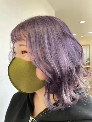 ミディアム カラー 塩崎 明菜のヘアスタイル