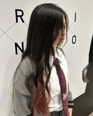 ロング カラー For.c.c.c.c所属・近藤 ちかのヘアスタイル