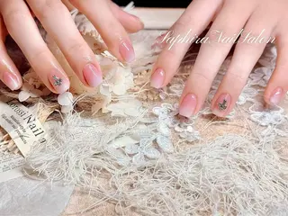 ネイル Saphira所属・Saphira はるかのネイルデザイン