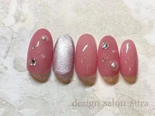 ネイル デザインサロン attra 本八幡店のネイルデザイン