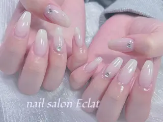 ネイル ネイルサロンエクラ 🫧Shizukaのネイルデザイン