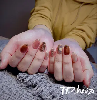 ミディアム めぐみのネイルサロン 惠のネイルデザイン