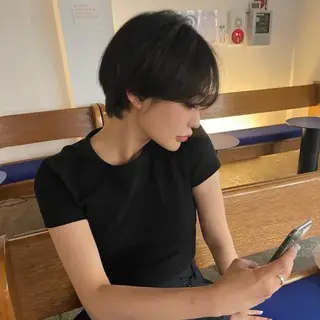 ショート 捺葵 @72tomi__のヘアスタイル