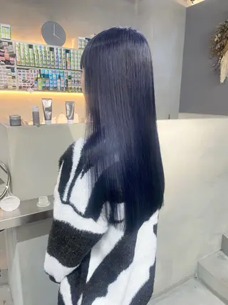 ロング カラー qulim所属・前橋 姫奈のヘアスタイル