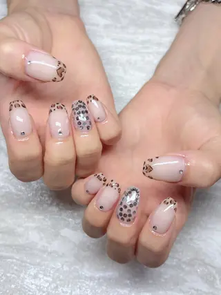 ネイル 💅ネイルハウス🏡 🎀TOMO🎀のネイルデザイン