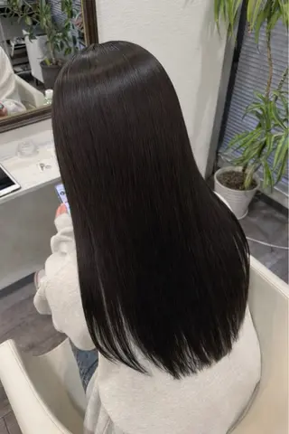 ロング カラー 櫟本 来夢のヘアスタイル