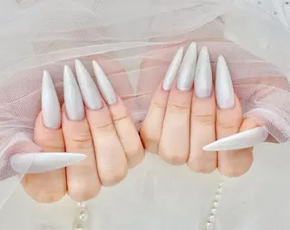 ネイル 🌼リオナ ♥️のネイルデザイン