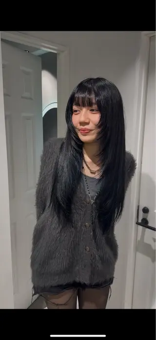 ロング カラー 【派手髪】【個性派】 lilica💫⚡️のヘアスタイル