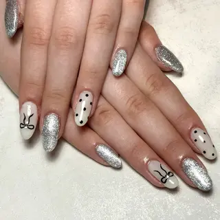 ネイル H2 nail schoolのネイルデザイン