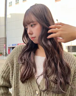 ロング カラー 艶ハイトーン/ 輝保🤍✨のヘアスタイル