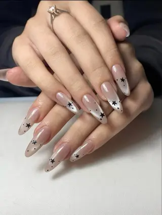 ネイル JIN 168 新大久保のネイルデザイン