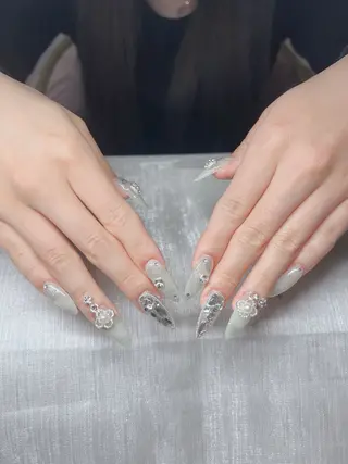 ネイル Lee Nails チップ長さだし専門店のネイルデザイン