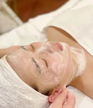 🧚‍♀️U・mi 菜々子のマツエク・マツパデザイン