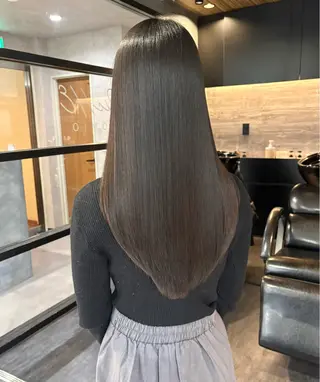 ロング レイヤーカット/韓国 /艶髪/ダブルカラーのヘアスタイル