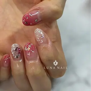 ネイル アトリエ　ミモザ所属・いまむら あかりのネイルデザイン