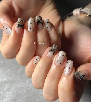 ネイル Minako 【Charmant】のネイルデザイン