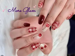 ネイル MoreGlam ネイルのネイルデザイン