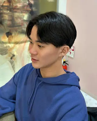 ショート メンズ Via  京都烏丸所属・ブロンド/ハイトーン /レイヤー/りなのヘアスタイル