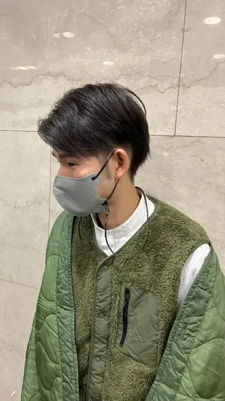 カラー こまつばらみお/レイ ヤー/ダブルカラーのヘアスタイル