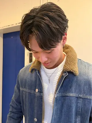 メンズ kaede/ 韓国 メンズパーマのヘアスタイル