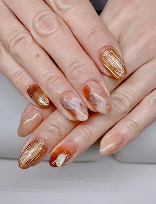 ネイル JINI NAIL所属・ジニ ネイルのネイルデザイン