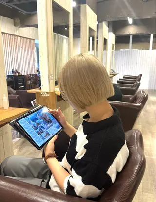 ショート カラー makoto 🫧🐬のヘアスタイル