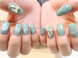 ネイル manis .のネイルデザイン