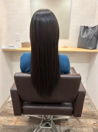 カラー masa ディレクターのヘアスタイル